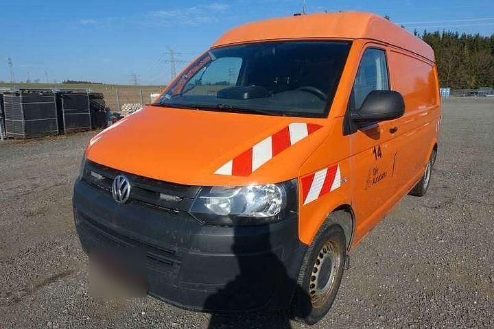 Second-hand VW Transporter 140 CP (102 kW) 2013 Portocaliu Van