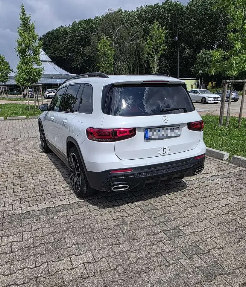 Gebraucht Mercedes GLB220 AMG line 190 PS (139 kW) 2021 Weiß SUV