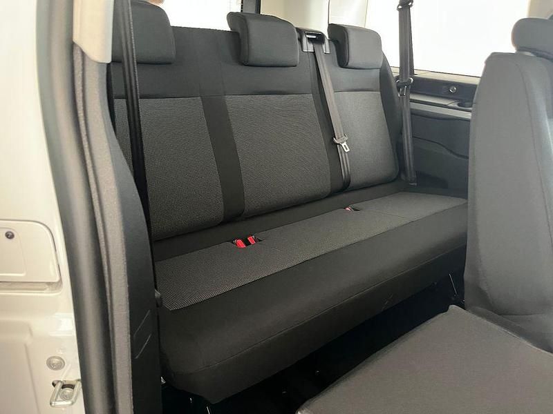 Gebraucht Peugeot Traveller Active 177 PS (130 kW) 2024 Weiß Van / Kleinbus