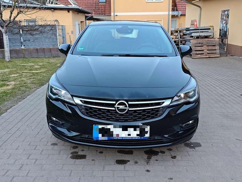 Gebraucht Opel Astra Innovation 150 PS (110 kW) 2016 Schwarz Limousine
