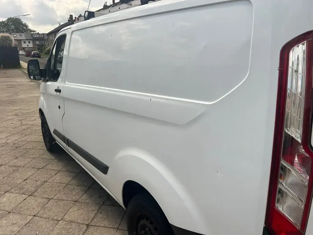 Używany Ford Transit Custom 125 KM (91 kW) 2015 Biały Van