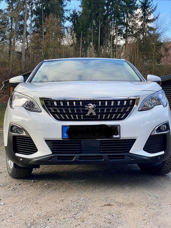 Gebraucht Peugeot 3008 Access 131 PS (96 kW) 2019 Weiß SUV