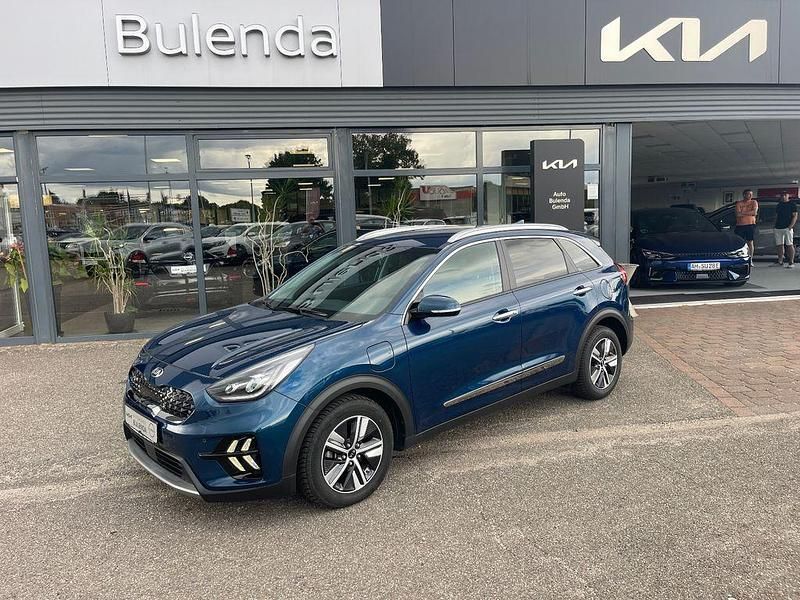 Blau Gebraucht 2020 Kia Niro Spirit SUV | 21.970 € (Etwas zu teuer) - Bild 1/4