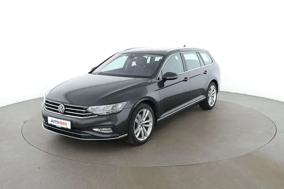 Gebraucht VW Passat Elegance 150 PS (110 kW) 2021 Kombi