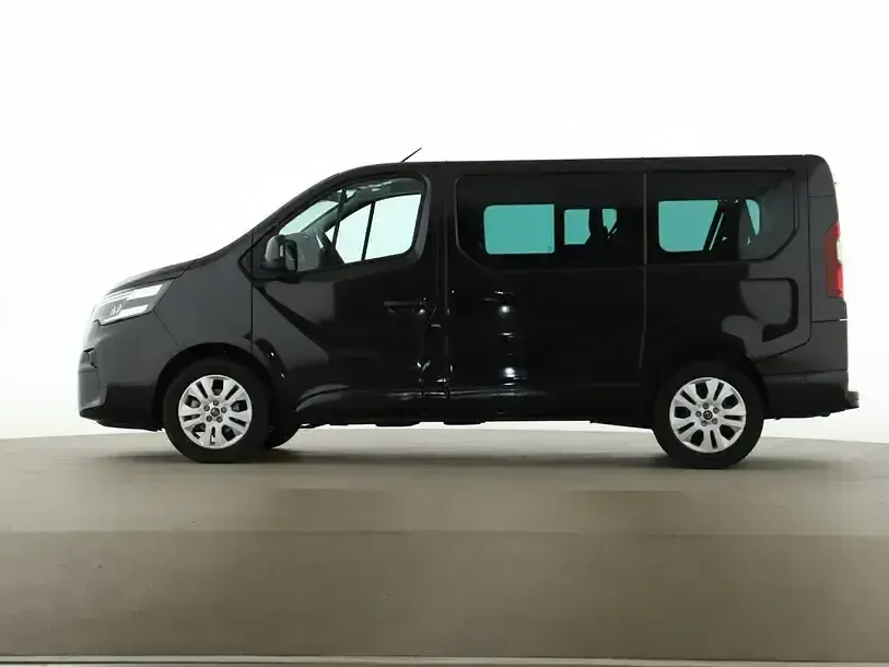 Gebraucht Nissan Primastar 360º 150 PS (110 kW) 2025 Blau Van / Kleinbus