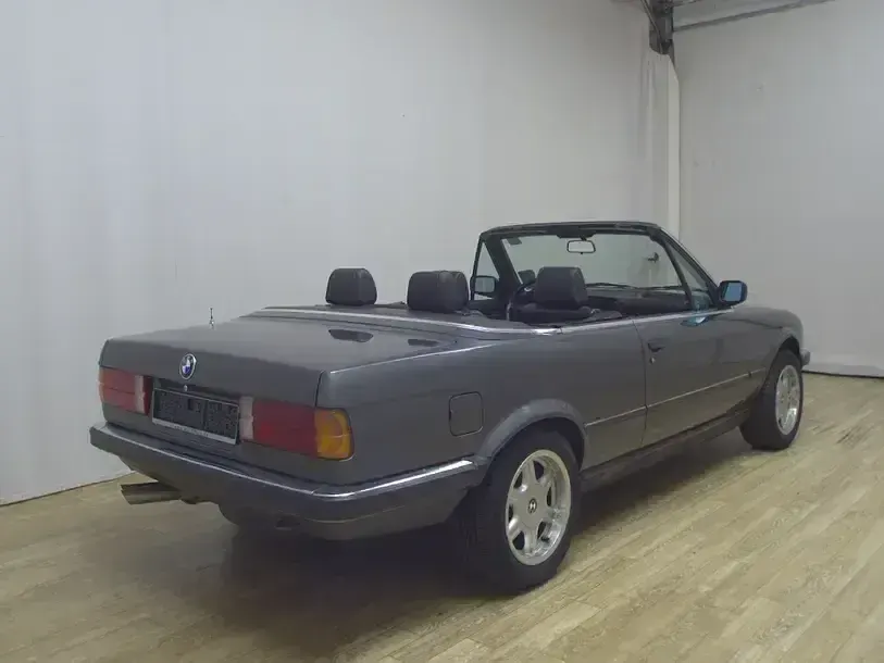 Gebraucht BMW 325 Cabriolet Sport Line 171 PS (125 kW) 1986 Other Cabrio