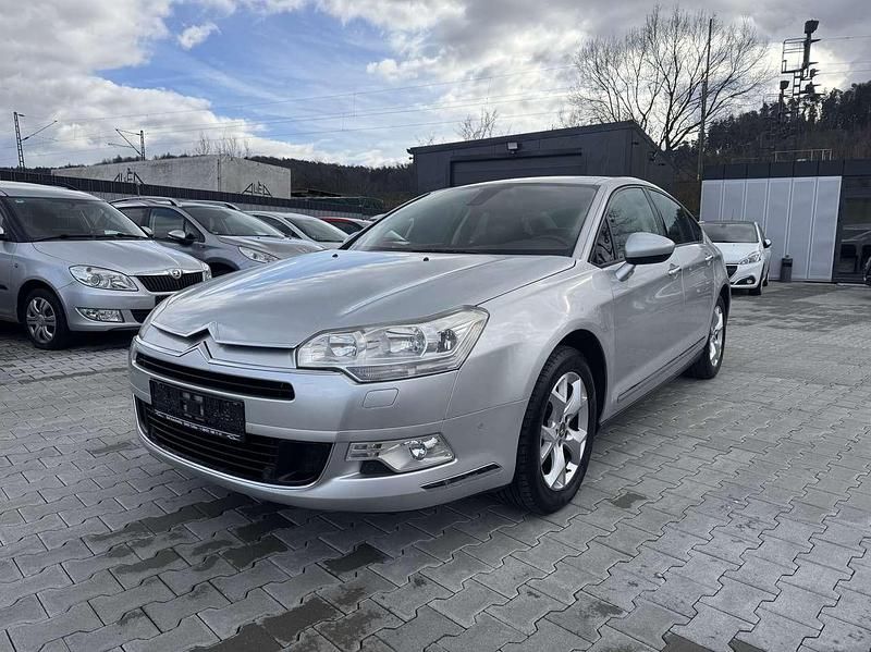 Gebraucht Citroën C5 Tendance 136 PS (100 kW) 2009 Lackierung aluminiumgrau/meta Limousine