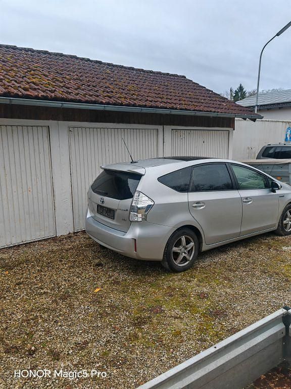 Gebraucht Toyota Prius+ Plus 99 PS (72 kW) 2012 Silber Van / Kleinbus