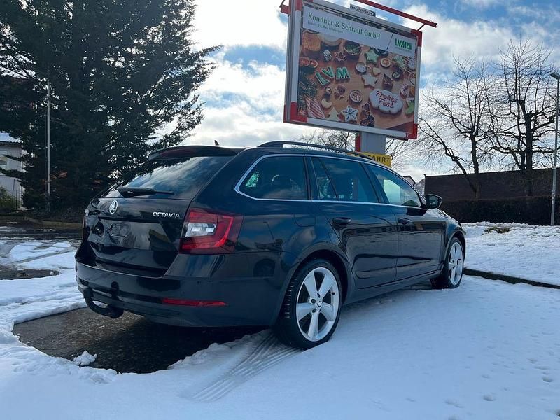 Gebraucht Skoda Octavia Style 150 PS (110 kW) 2017 Schwarz Kombi