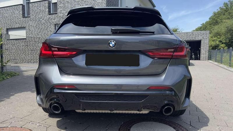 Gebraucht BMW M135 Performance 306 PS (225 kW) 2020 Grau Kleinwagen