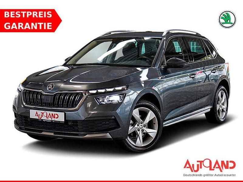 Grau Gebraucht 2021 Skoda Kamiq Style SUV | 22.490 € (Etwas zu teuer) - Bild 1/4