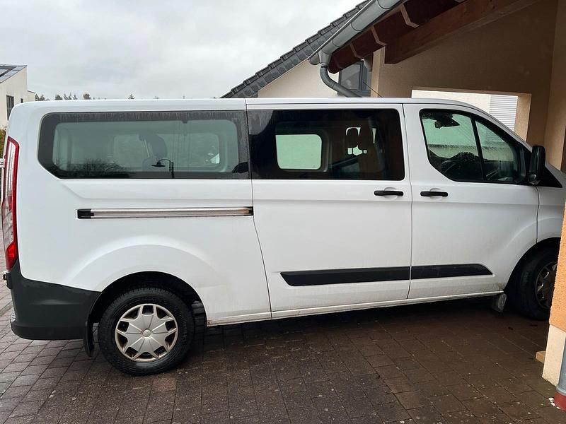 Gebraucht Ford Transit Custom 131 PS (96 kW) 2017 Weiß Van / Kleinbus