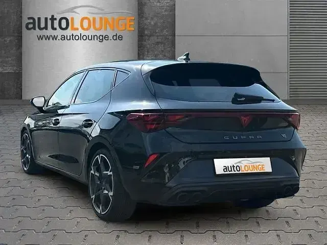 Neu Cupra Leon VZ 325 PS (239 kW) 2026 Schwarz Limousine