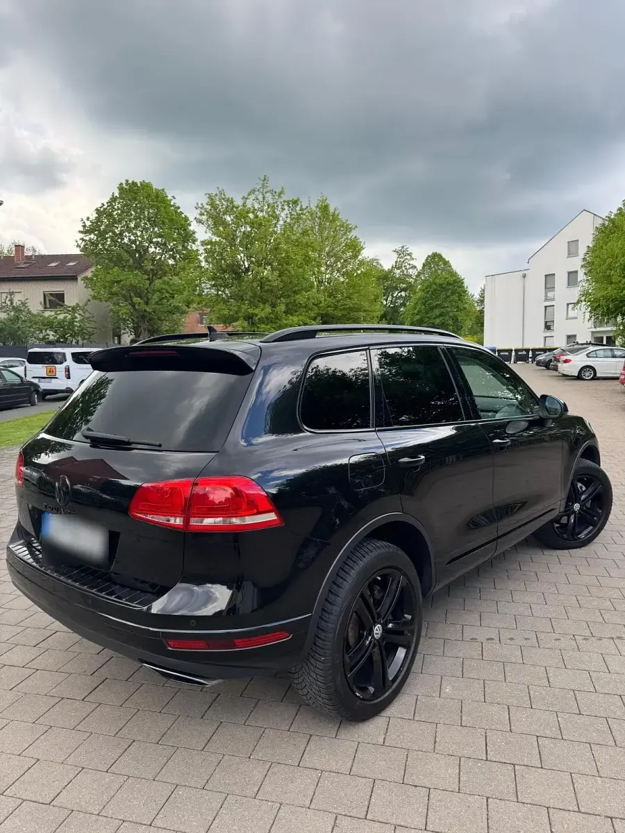 Gebraucht VW Touareg 262 PS (192 kW) 2015 Schwarz SUV