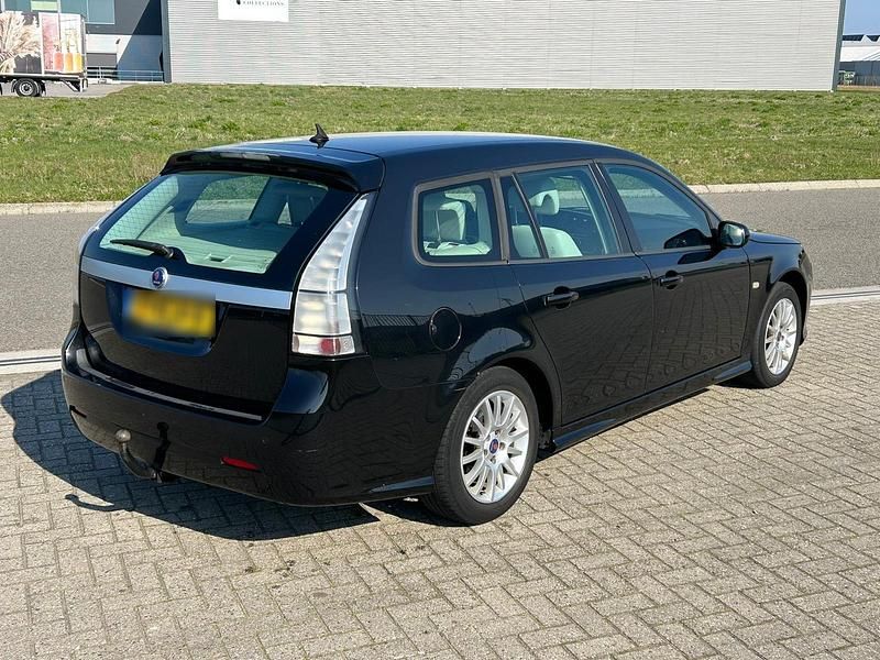 Gebraucht Saab 9-3 120 PS (88 kW) 2010 Schwarz Kombi