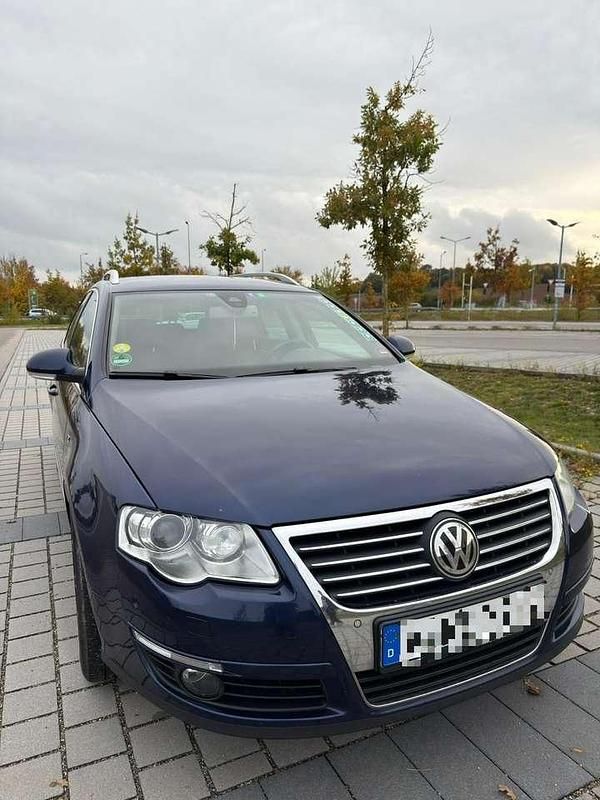 Gebraucht VW Passat Highline 170 PS (125 kW) 2010 Blau Kombi