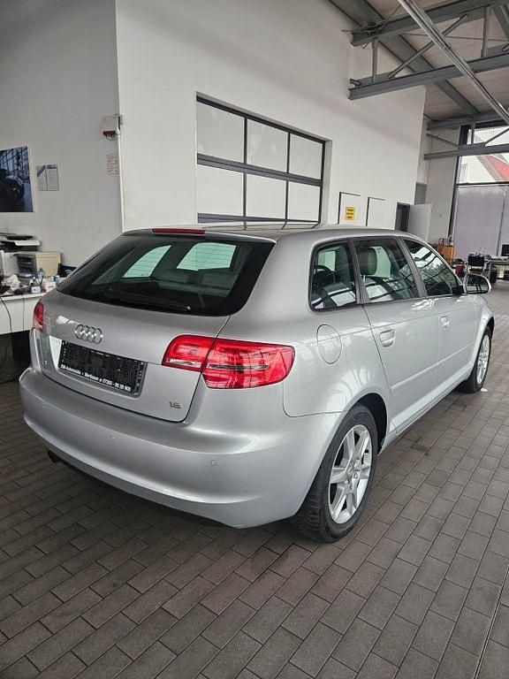 Gebraucht Audi A3 Attraction 102 PS (75 kW) 2009 Grau Kleinwagen