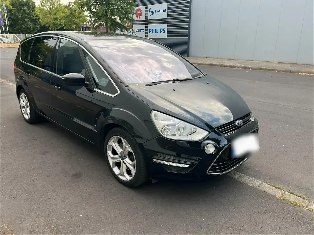 Gebraucht Ford S-MAX Titanium 203 PS (149 kW) 2011 Schwarz Van / Kleinbus