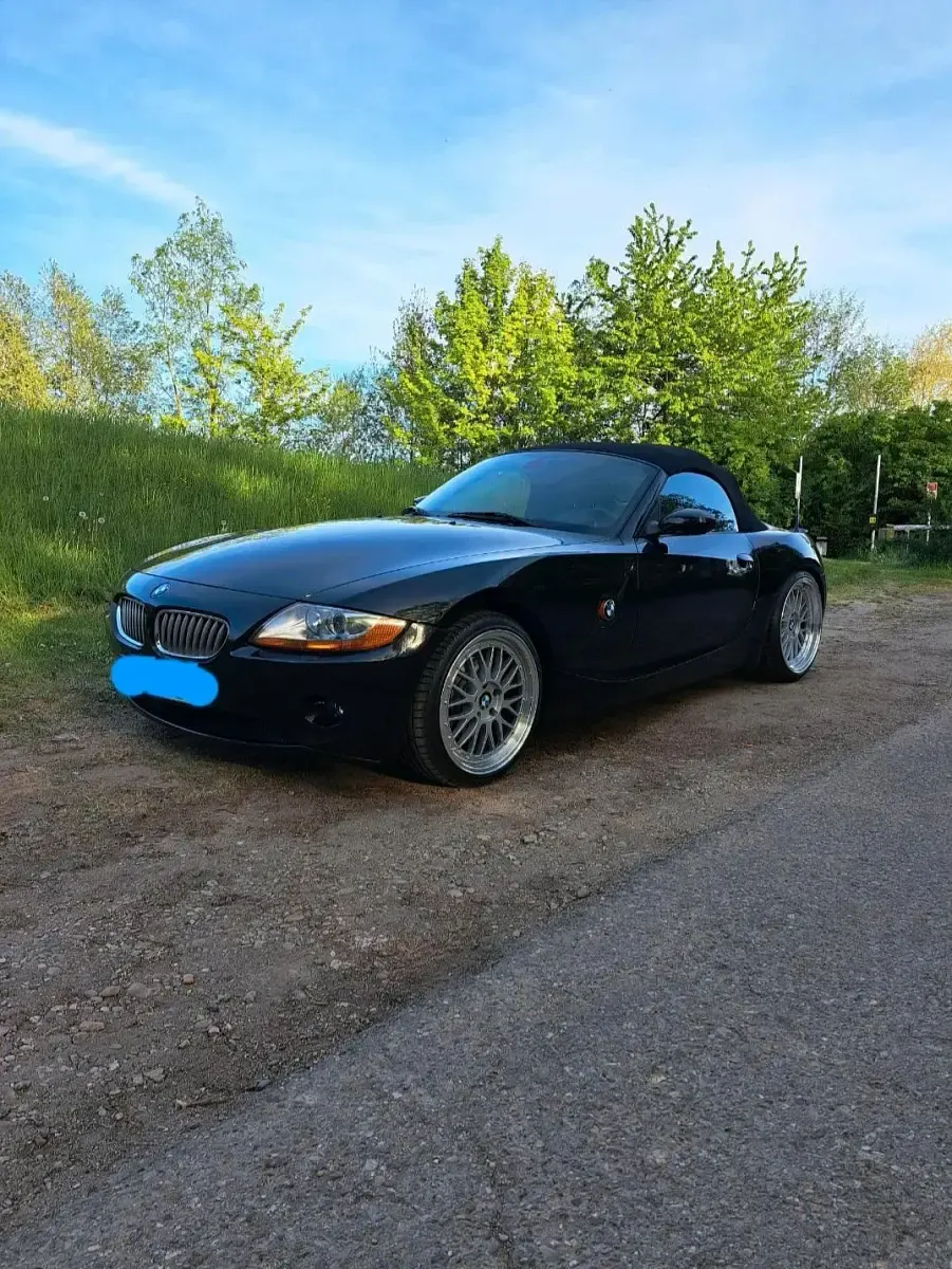 Gebraucht BMW Z4 231 PS (169 kW) 2003 Schwarz Cabrio