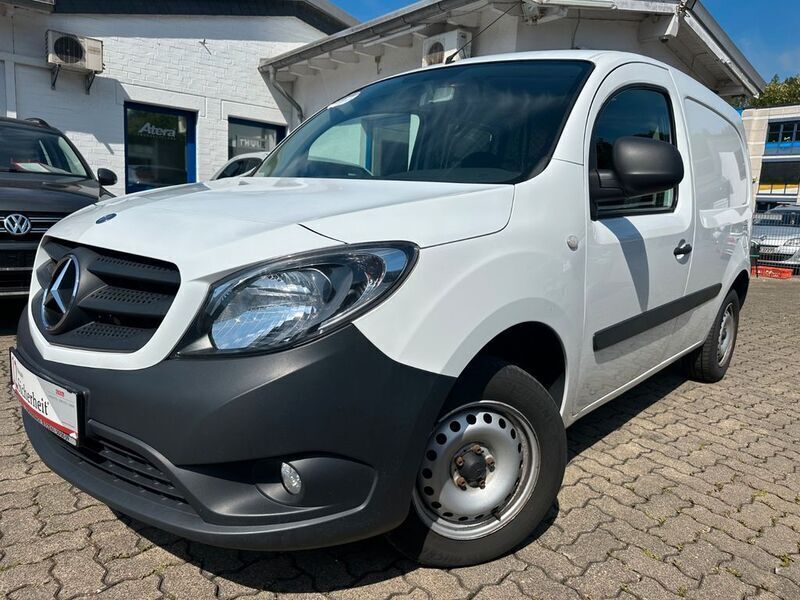 Arktikweiss Gebraucht 2019 Mercedes Citan 109 Van / Kleinbus | 9.549 € (Fairer Preis) - Bild 1/4