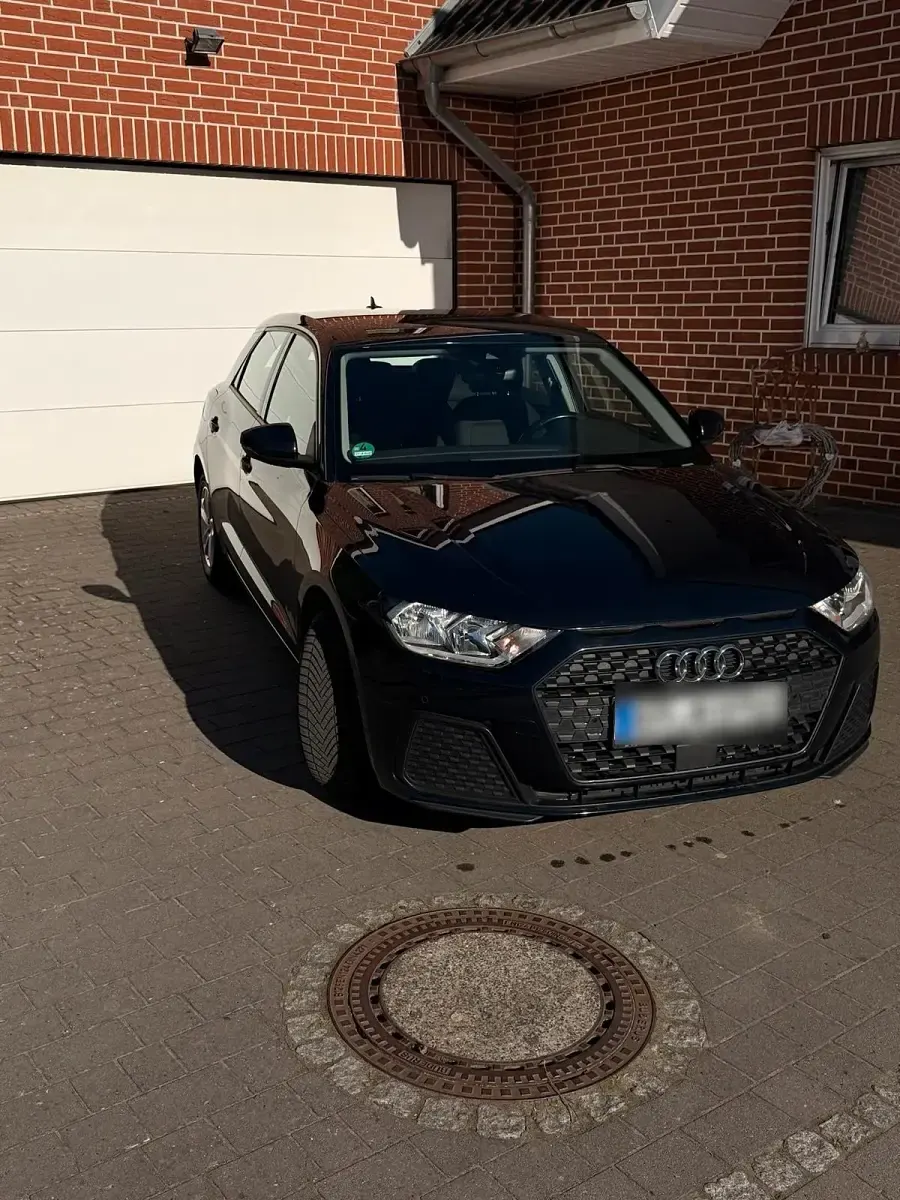 Usata Audi A1 116 CV (85 kW) 2019 Blu SUV