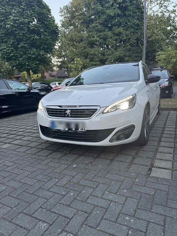 Weiß Gebraucht 2014 Peugeot 308 GT-line Kombi | 8.500 € (Fairer Preis) - Bild 1/4