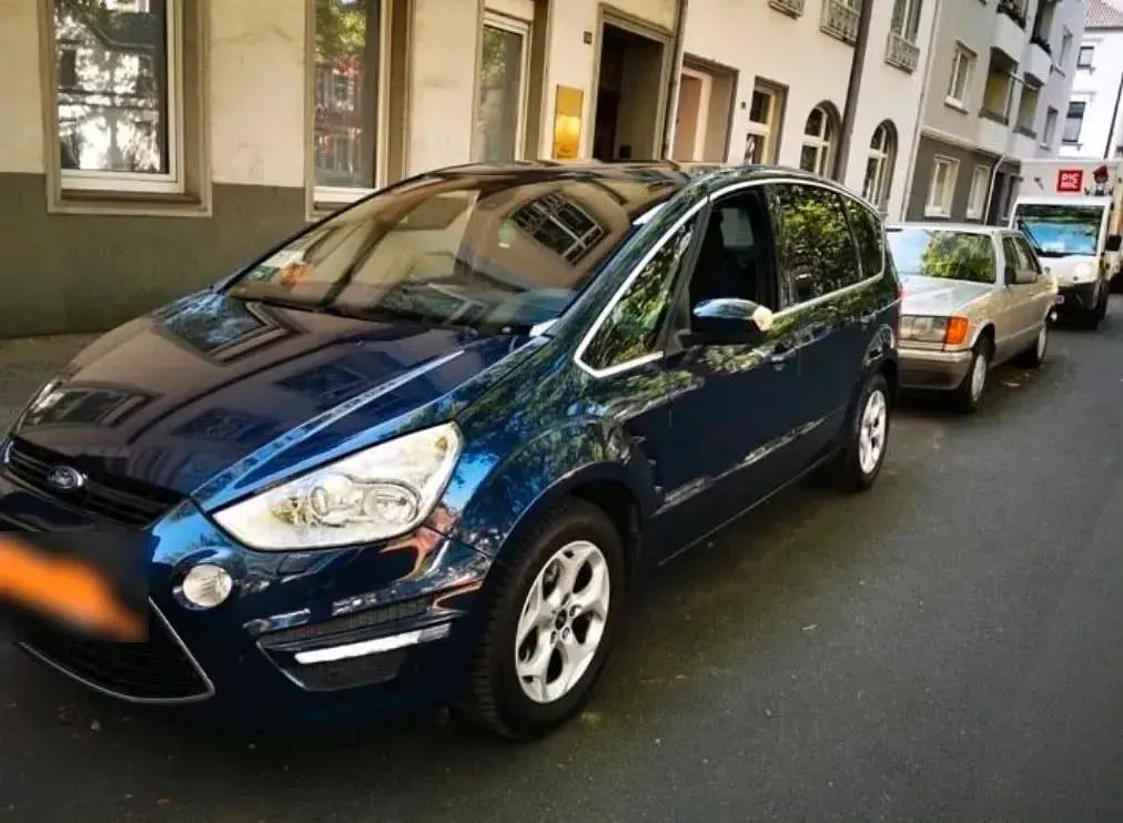 Gebraucht Ford S-MAX S 163 PS (119 kW) 2011 Blau Van / Kleinbus