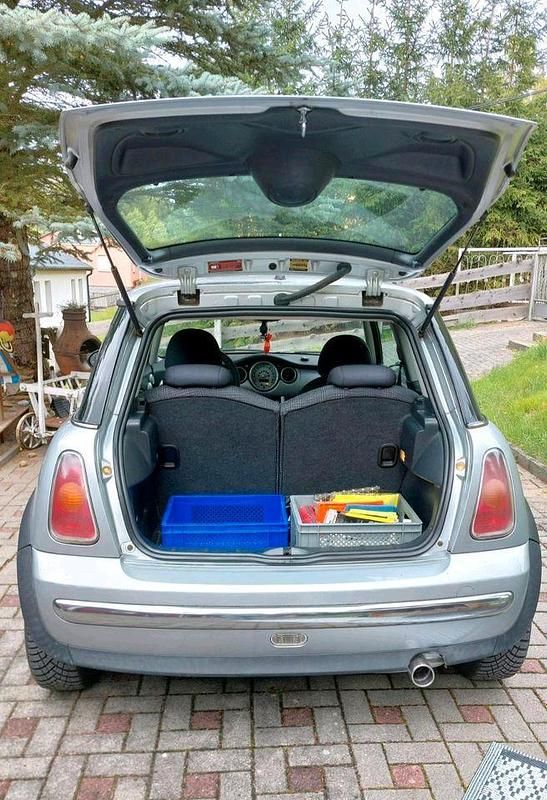 Second-hand Mini Cooper 90 CP (66 kW) 2004 Argintiu Hatchback