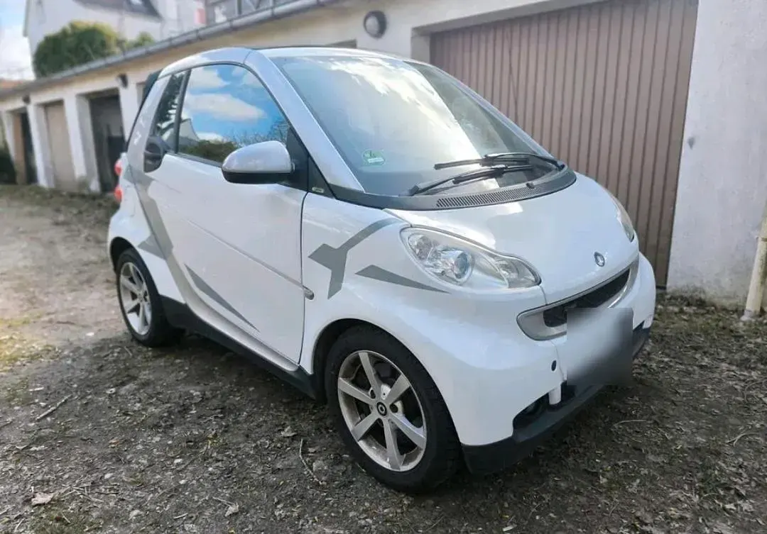 Gebraucht Smart ForTwo Cabrio 45 PS (33 kW) 2008 Weiß Cabrio