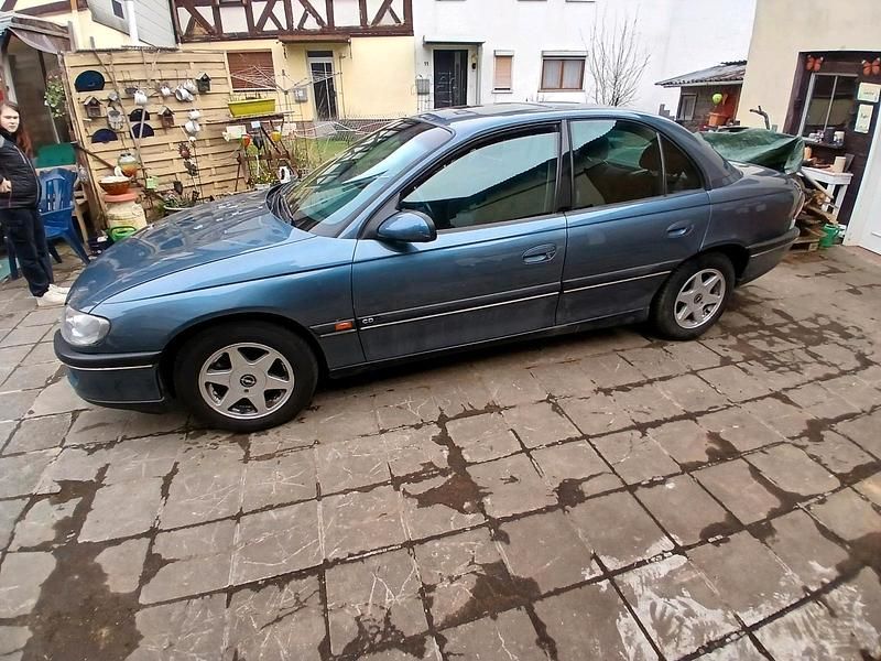 Gebraucht Opel Omega 1997 Blau Limousine