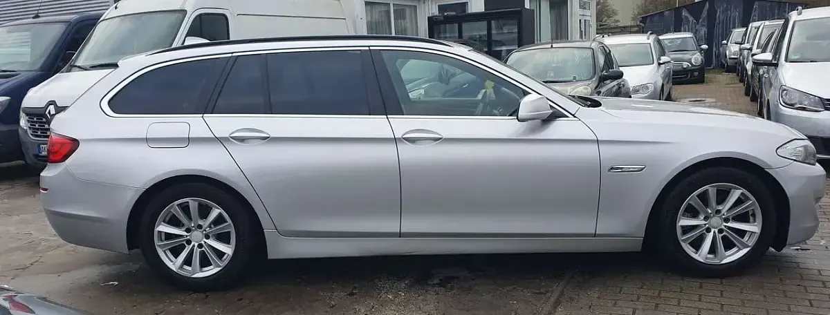 Usata BMW 520 184 CV (135 kW) 2013 Argento Station wagon