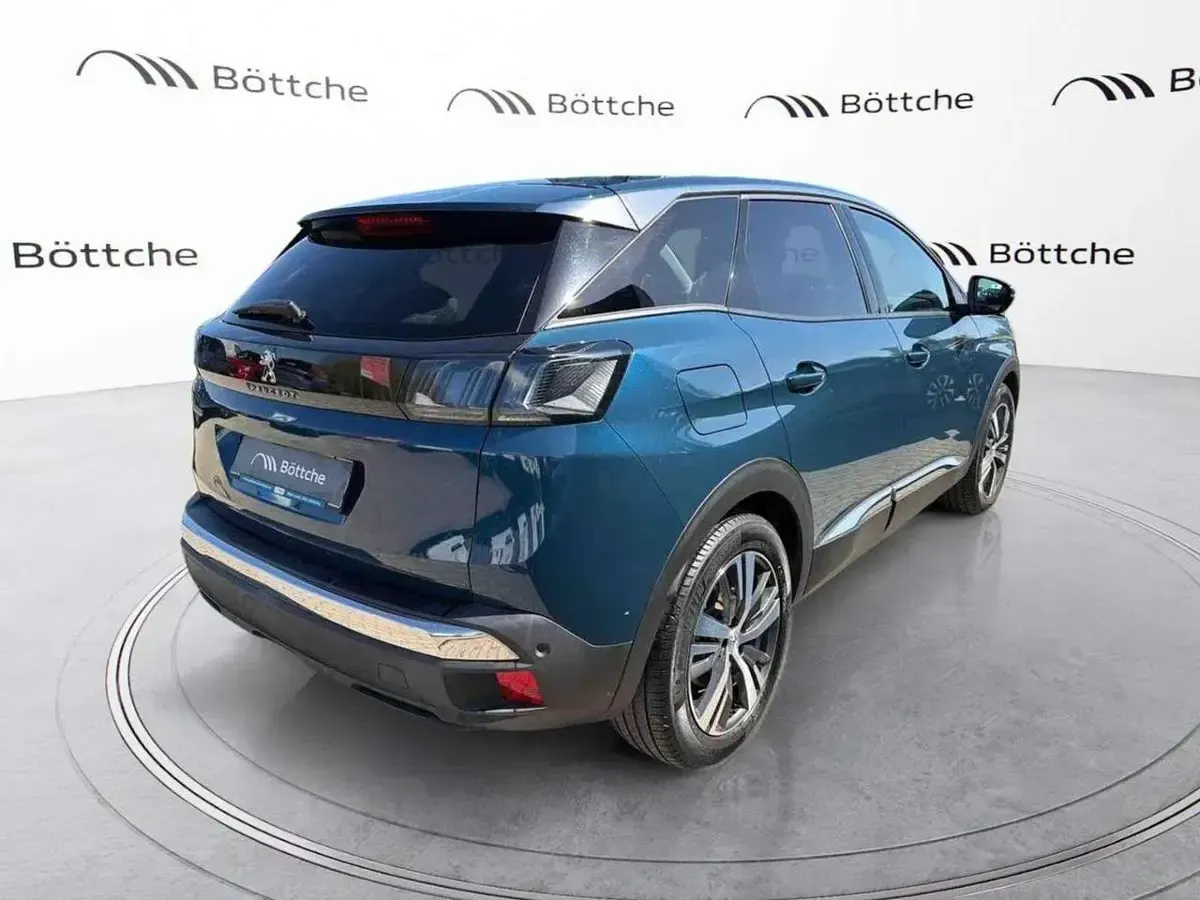 Gebraucht Peugeot 3008 Allure 131 PS (96 kW) 2021 Lackierung blau celebes/metallic klarlack SUV