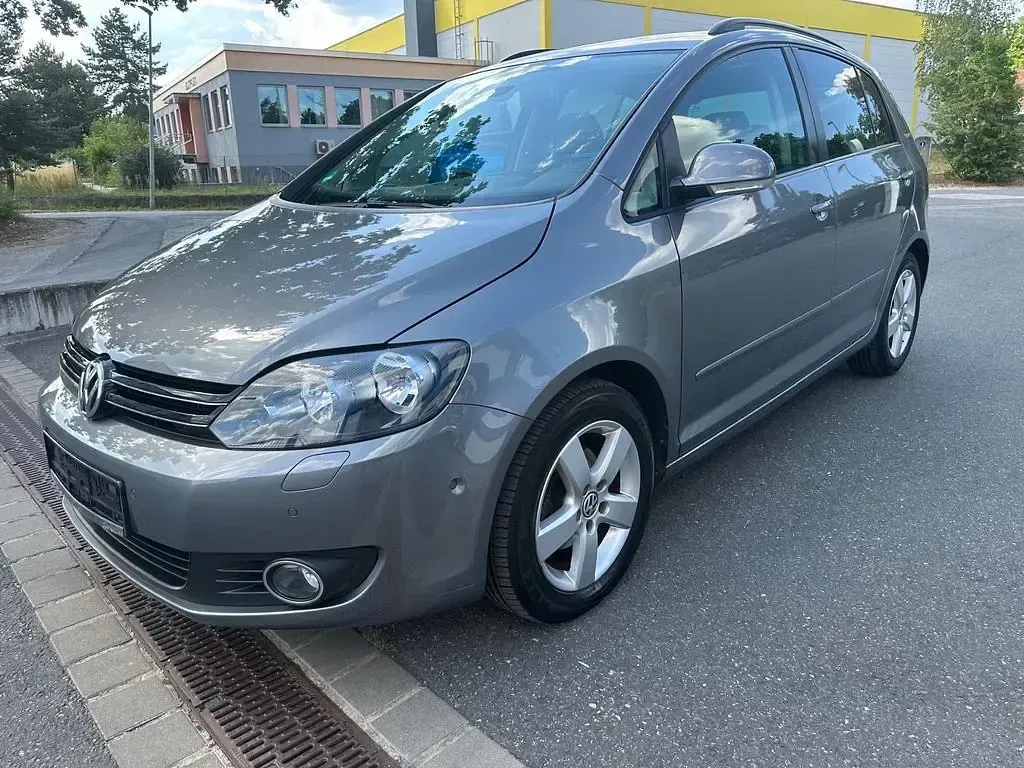 Gebraucht VW Golf Plus Team 105 PS (77 kW) 2011 Grau Van / Kleinbus