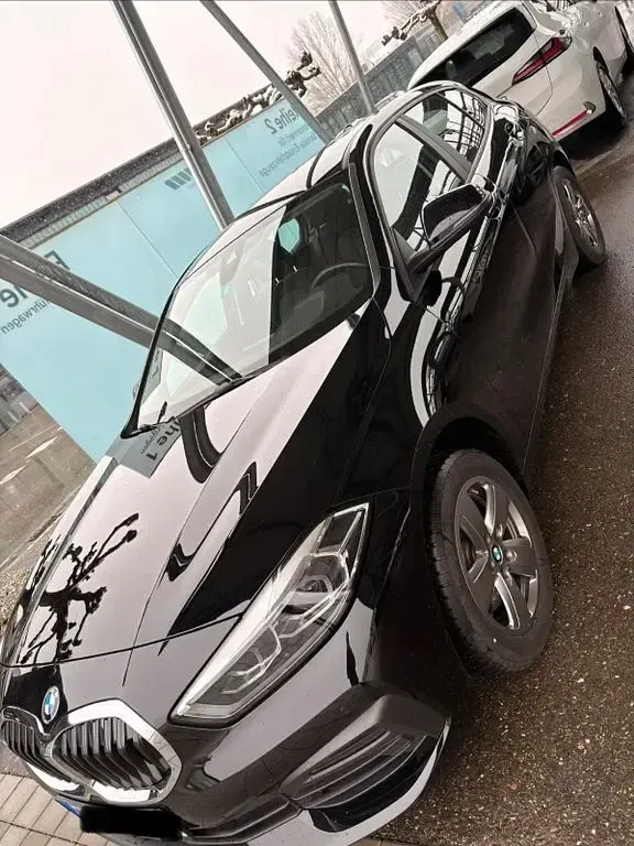 Używany BMW 116 Advantage 116 KM (85 kW) 2021 Czarny Hatchback