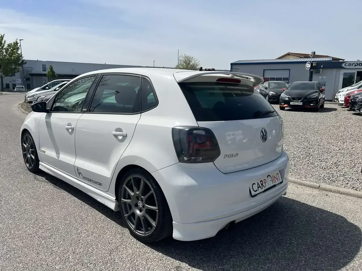 Gebraucht VW Polo 69 PS (50 kW) 2012 Weiß Kleinwagen