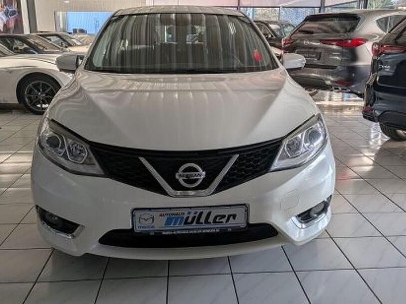 Gebraucht Nissan Pulsar Tekna 110 PS (80 kW) 2017 Weiß Kleinwagen