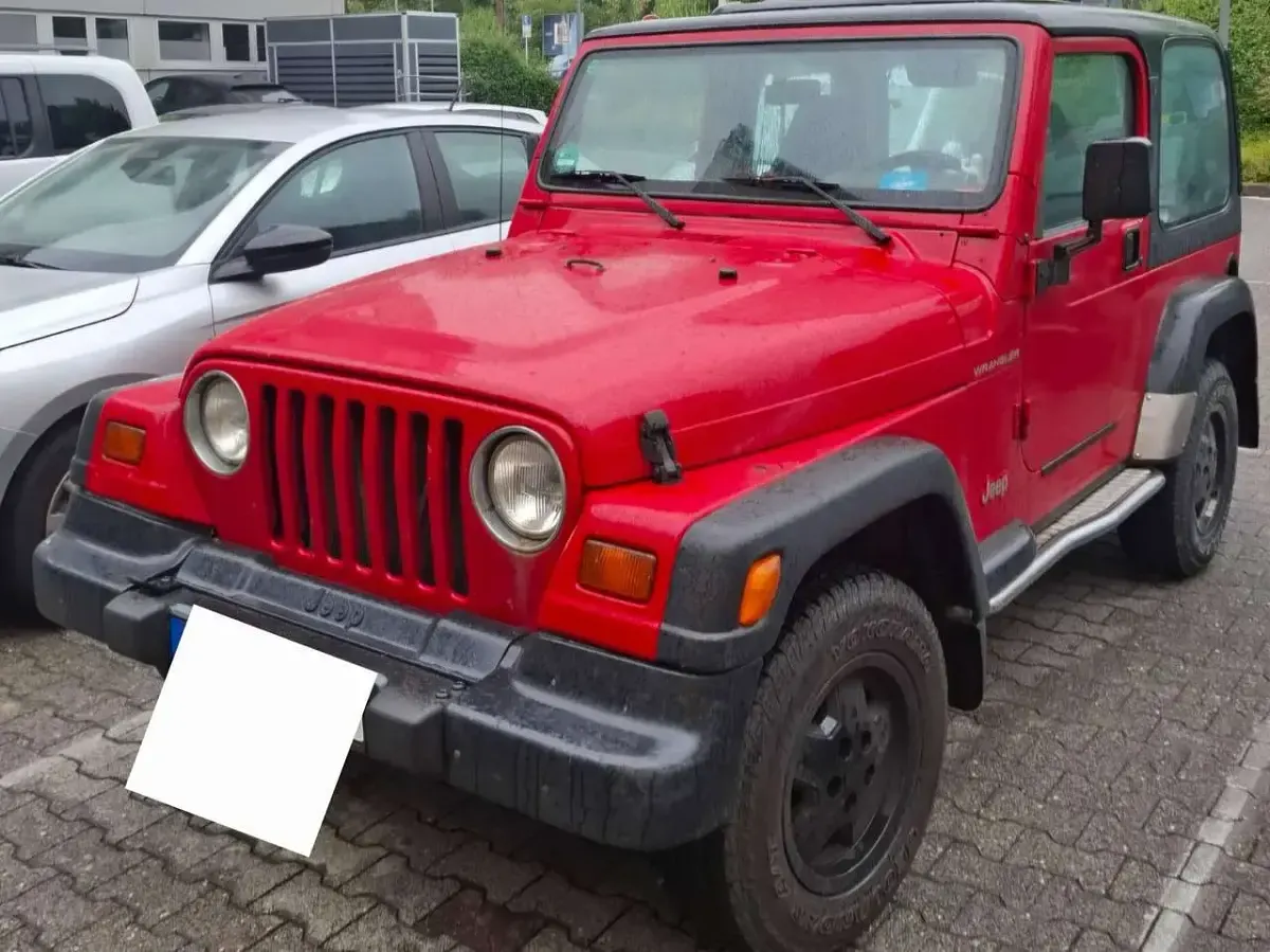 Gebraucht Jeep Wrangler 121 PS (88 kW) 1998 Rot SUV