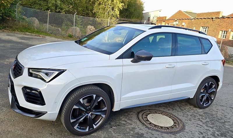 Weiß Gebraucht 2022 Cupra Ateca SUV | 29.999 € (Superpreis) - Bild 1/4