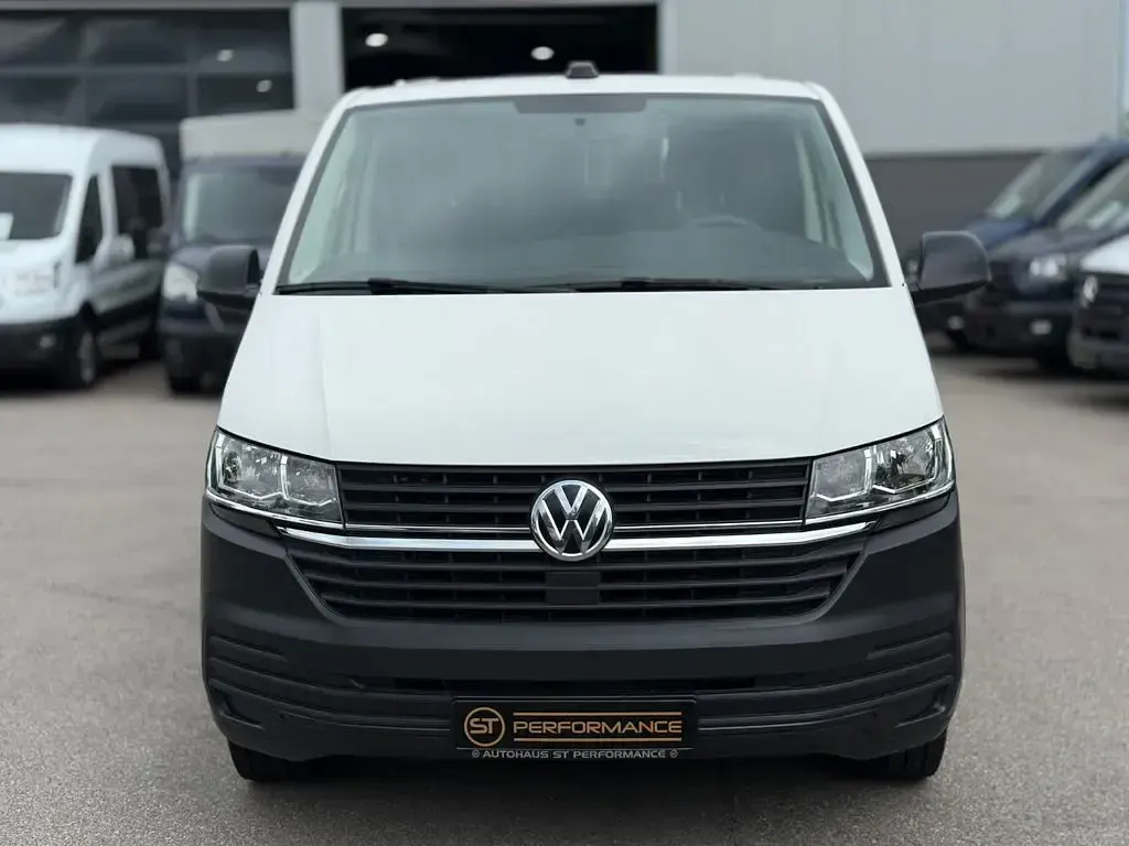 Gebraucht VW T6.1 150 PS (110 kW) 2020 Weiß Van