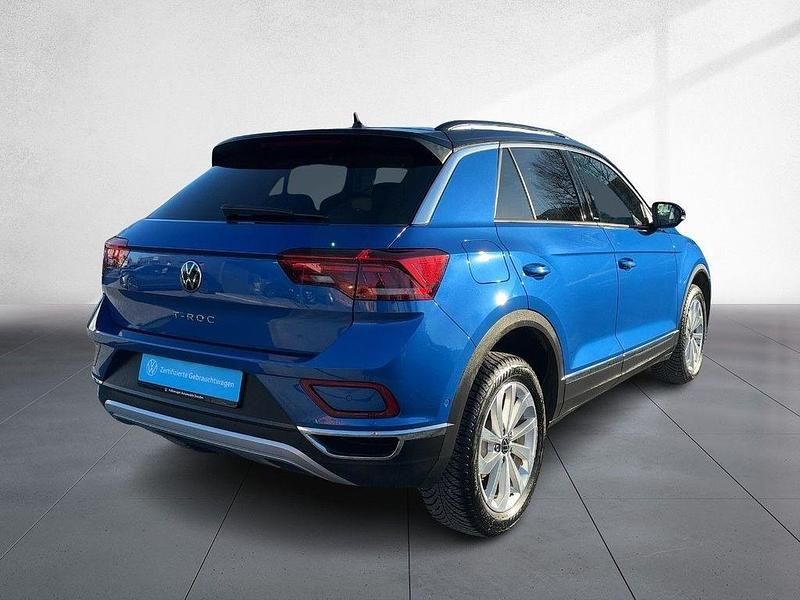 Gebraucht VW T-Roc Style 150 PS (110 kW) 2025 Ravennablau metallic/schwarz SUV