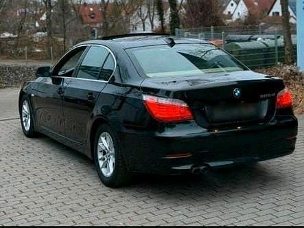 Gebraucht BMW 525 197 PS (144 kW) 2009 Schwarz Limousine