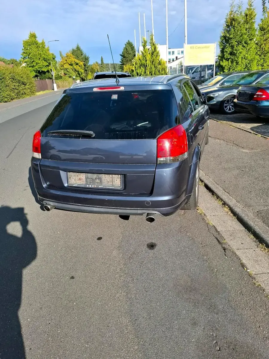Gebraucht Opel Signum 175 PS (128 kW) 2006 Blau Kleinwagen
