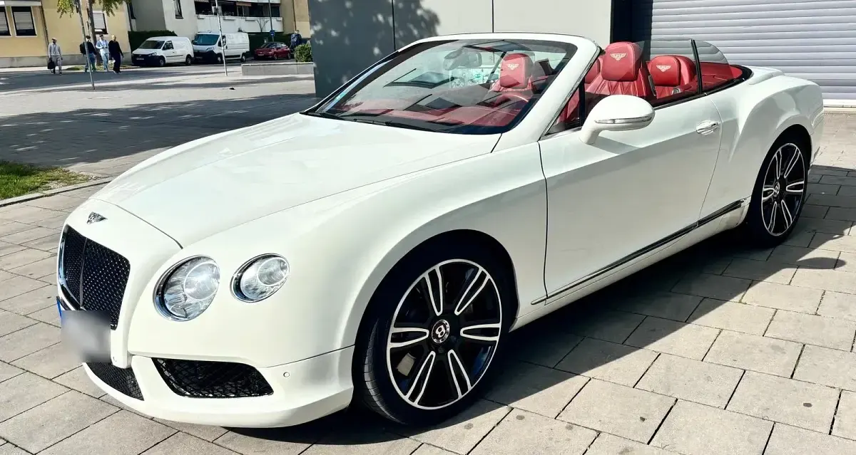 Second-hand Bentley Continental GT Convertible 507 CP (372 kW) 2013 Alb Cabrio