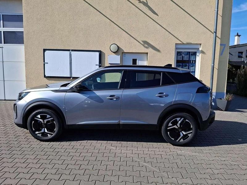Neu Peugeot 2008 Allure 131 PS (96 kW) 2025 Artense grey metallic SUV