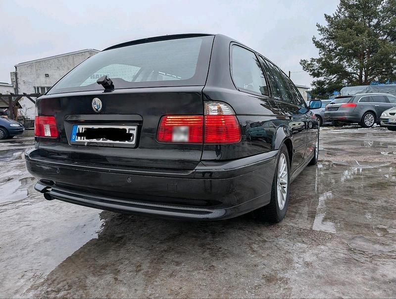 Gebraucht BMW 525 192 PS (141 kW) 2003 Schwarz Kombi