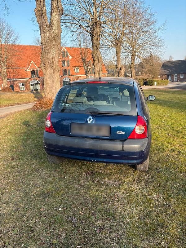 Gebraucht Renault Clio II 75 PS (55 kW) 2005 Blau Kleinwagen