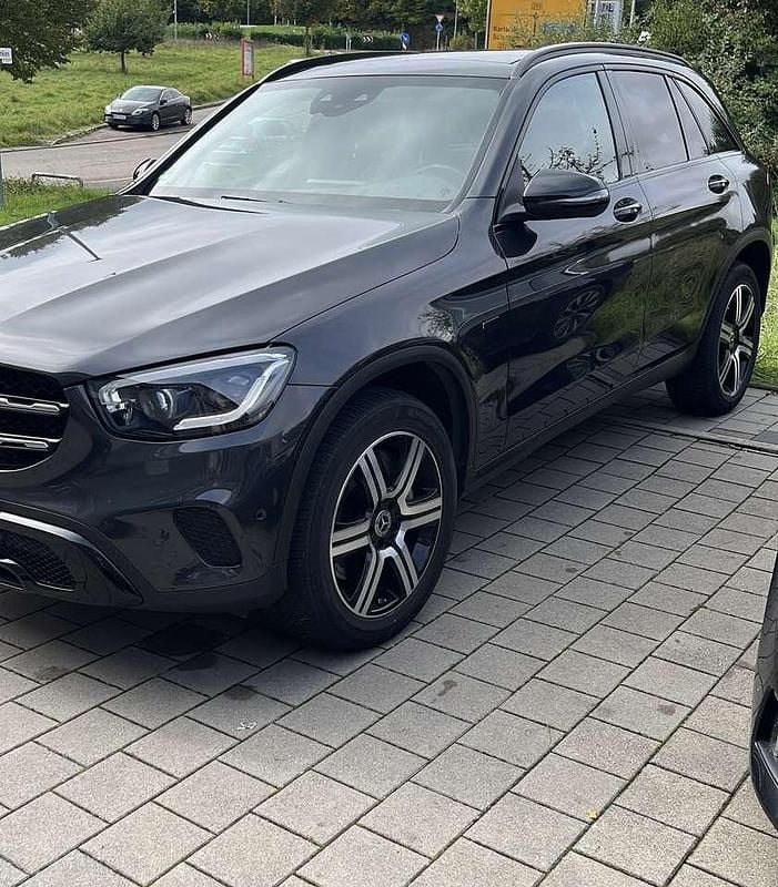 Gebraucht 2020 Mercedes GLC300e SUV | 38.500 € (Guter Preis) - Bild 1/4