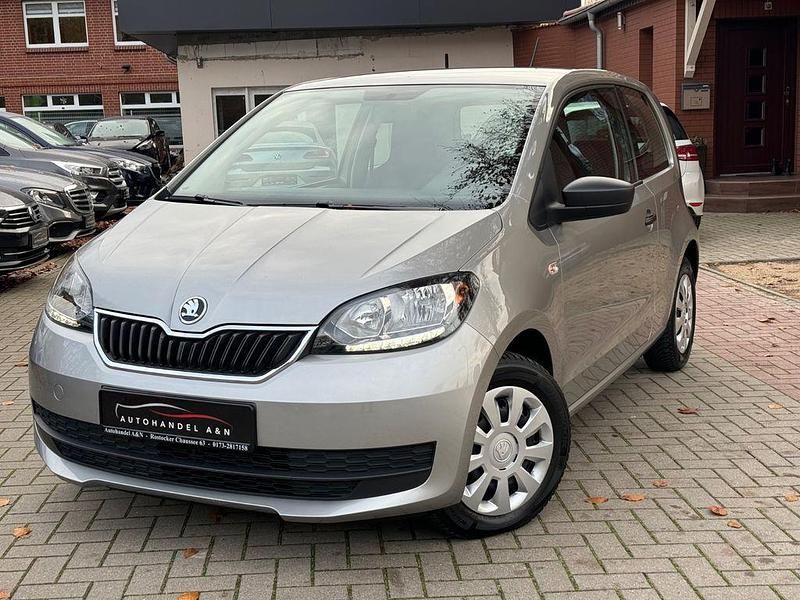 Silber Gebraucht 2018 Skoda Citigo Active Kleinwagen | 6.500 € (Etwas zu teuer) - Bild 1/4