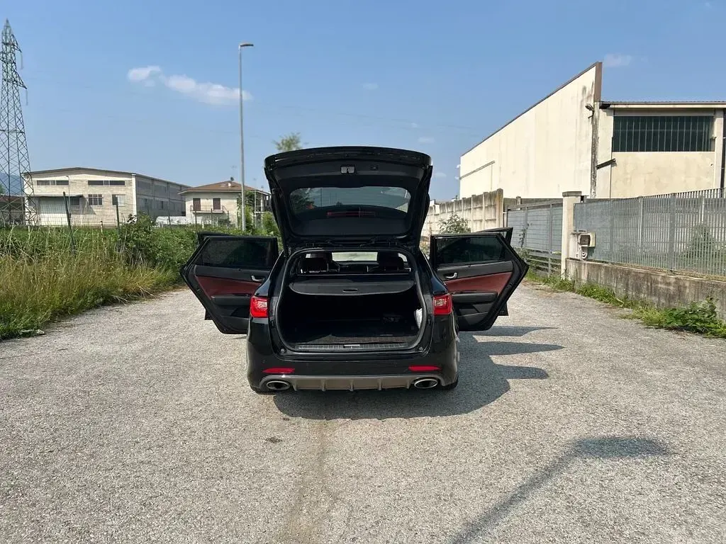 Gebraucht Kia Optima GT 245 PS (180 kW) 2016 Schwarz Limousine