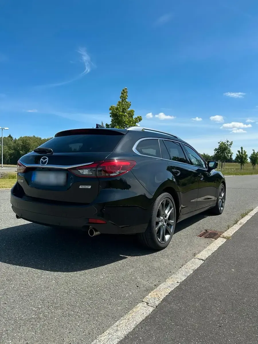 Gebraucht Mazda 6 Kizoku Intense 192 PS (141 kW) 2018 Schwarz Kombi